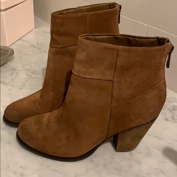 Arturo Chiang suede chestnut booties Sz 7 fall ❤️ - Picture 3 of 8
